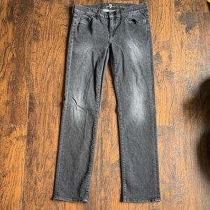 7 for all Mankind straight leg size 32 (T2)